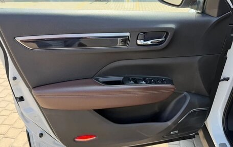 Renault Koleos II, 2017 год, 1 840 000 рублей, 10 фотография
