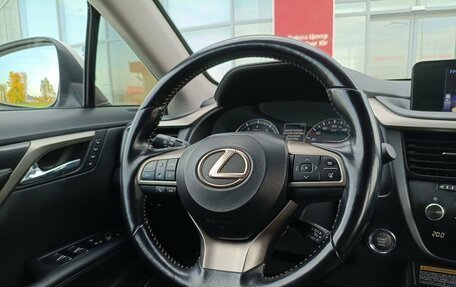 Lexus RX IV рестайлинг, 2017 год, 3 460 000 рублей, 9 фотография