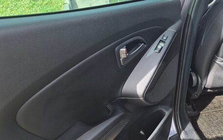 Hyundai ix35 I рестайлинг, 2014 год, 1 500 000 рублей, 20 фотография