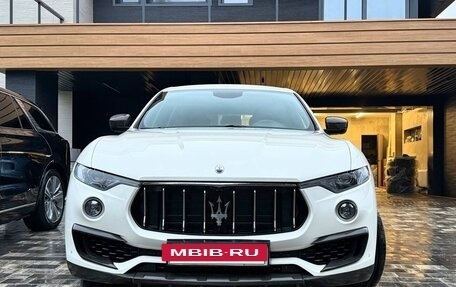 Maserati Levante I, 2017 год, 3 750 000 рублей, 2 фотография