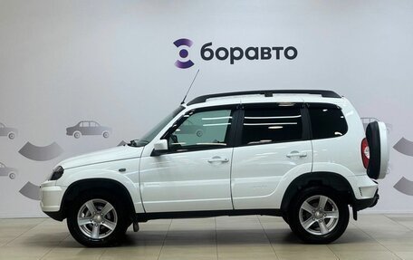 Chevrolet Niva I рестайлинг, 2018 год, 820 000 рублей, 7 фотография