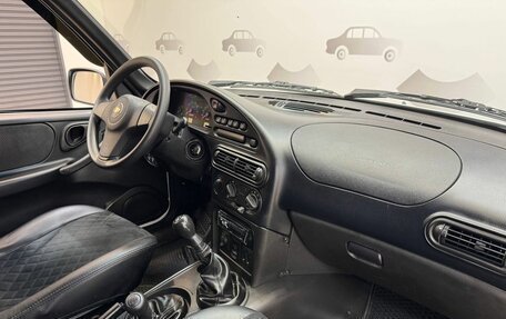 Chevrolet Niva I рестайлинг, 2018 год, 820 000 рублей, 10 фотография