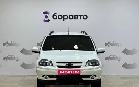 Chevrolet Niva I рестайлинг, 2018 год, 820 000 рублей, 2 фотография