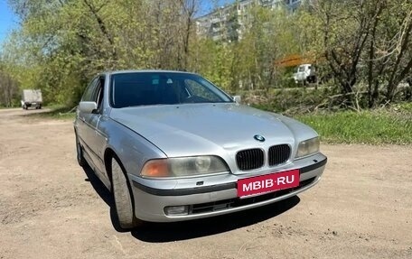 BMW 5 серия, 1999 год, 600 000 рублей, 1 фотография