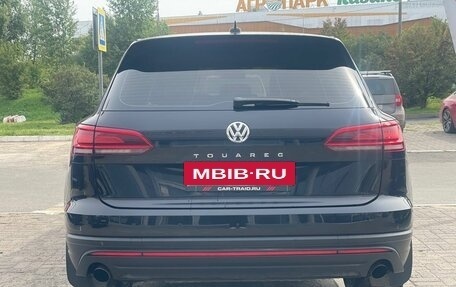 Volkswagen Touareg III, 2018 год, 4 400 000 рублей, 6 фотография