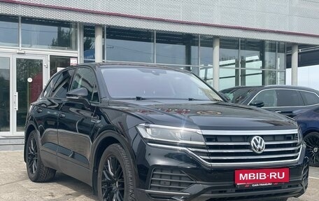 Volkswagen Touareg III, 2018 год, 4 400 000 рублей, 4 фотография