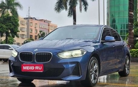 BMW 1 серия, 2022 год, 1 650 000 рублей, 1 фотография