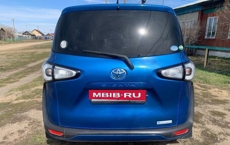 Toyota Sienta II, 2017 год, 1 190 000 рублей, 2 фотография