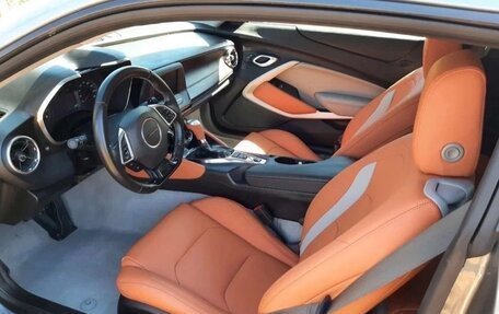 Chevrolet Camaro VI, 2019 год, 2 350 000 рублей, 8 фотография