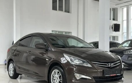 Hyundai Solaris II рестайлинг, 2016 год, 889 000 рублей, 3 фотография