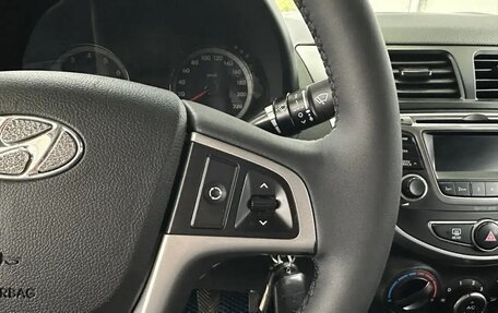 Hyundai Solaris II рестайлинг, 2016 год, 889 000 рублей, 11 фотография