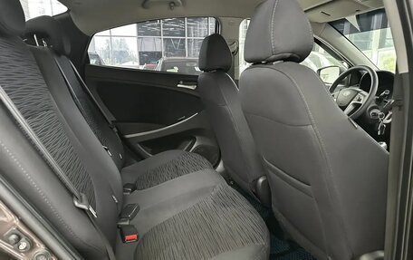 Hyundai Solaris II рестайлинг, 2016 год, 889 000 рублей, 16 фотография