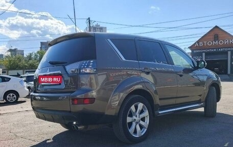 Mitsubishi Outlander III рестайлинг 3, 2010 год, 1 660 000 рублей, 5 фотография