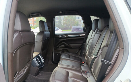Porsche Cayenne III, 2014 год, 3 200 000 рублей, 15 фотография