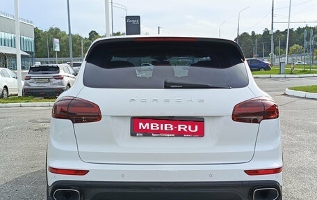 Porsche Cayenne III, 2014 год, 3 200 000 рублей, 7 фотография