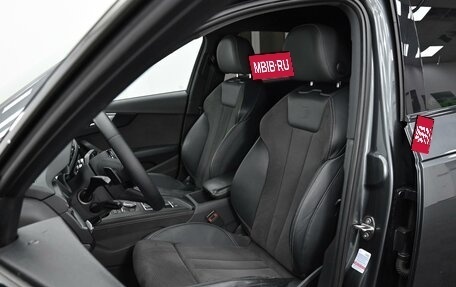 Audi A4, 2017 год, 2 349 000 рублей, 15 фотография