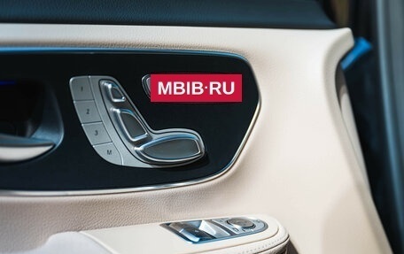Mercedes-Benz V-Класс, 2025 год, 19 000 000 рублей, 12 фотография