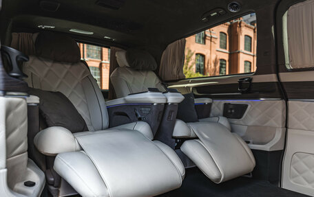 Mercedes-Benz V-Класс, 2025 год, 19 000 000 рублей, 23 фотография