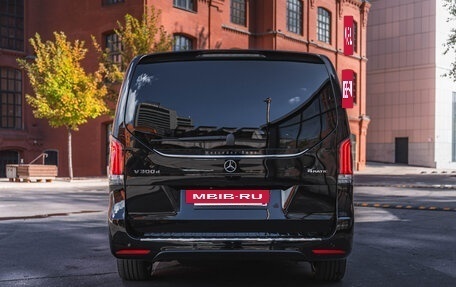 Mercedes-Benz V-Класс, 2025 год, 19 000 000 рублей, 6 фотография