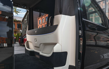 Mercedes-Benz V-Класс, 2025 год, 19 000 000 рублей, 29 фотография