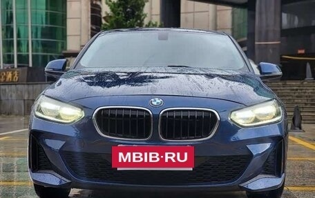 BMW 1 серия, 2022 год, 1 650 000 рублей, 3 фотография