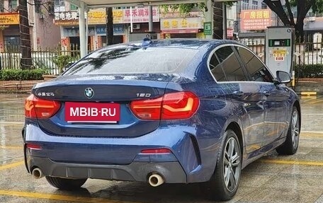 BMW 1 серия, 2022 год, 1 650 000 рублей, 5 фотография