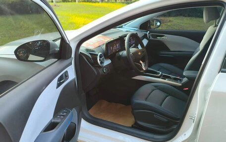Chevrolet Monza, 2023 год, 1 350 000 рублей, 4 фотография