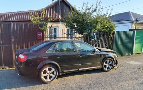 Audi A4, 2003 год, 300 000 рублей, 4 фотография
