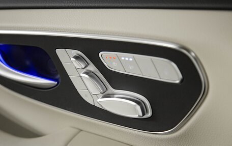 Mercedes-Benz V-Класс, 2026 год, 14 606 000 рублей, 9 фотография