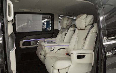Mercedes-Benz V-Класс, 2026 год, 14 606 000 рублей, 21 фотография