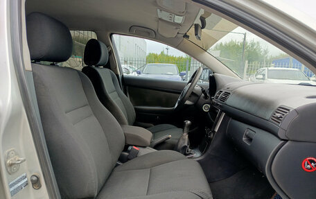 Toyota Avensis III рестайлинг, 2006 год, 553 000 рублей, 11 фотография