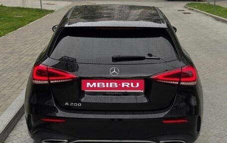 Mercedes-Benz A-Класс, 2019 год, 1 800 000 рублей, 11 фотография