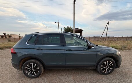 Volkswagen Tiguan II, 2019 год, 2 550 000 рублей, 6 фотография