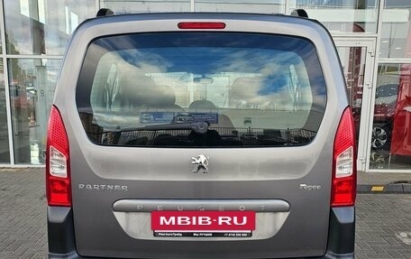 Peugeot Partner II рестайлинг 2, 2011 год, 749 000 рублей, 4 фотография