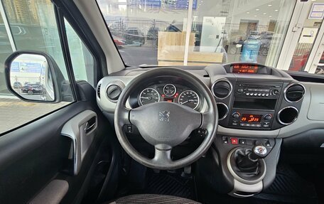 Peugeot Partner II рестайлинг 2, 2011 год, 749 000 рублей, 6 фотография