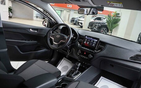 Hyundai Solaris II рестайлинг, 2021 год, 1 450 000 рублей, 5 фотография