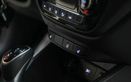 Hyundai Solaris II рестайлинг, 2021 год, 1 450 000 рублей, 8 фотография