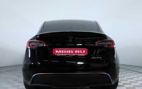 Tesla Model Y I, 2023 год, 4 900 000 рублей, 6 фотография