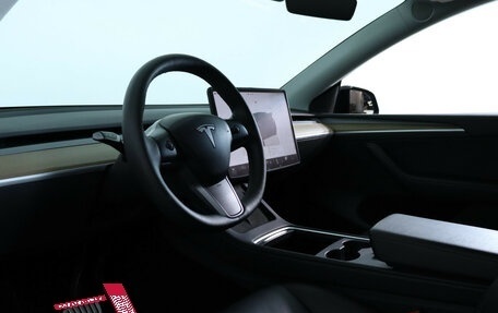 Tesla Model Y I, 2023 год, 4 900 000 рублей, 17 фотография