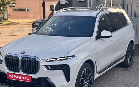 BMW X7, 2022 год, 9 300 000 рублей, 3 фотография