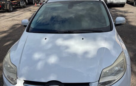 Ford Focus III, 2012 год, 810 000 рублей, 2 фотография