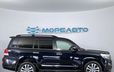 Toyota Land Cruiser 200, 2016 год, 5 800 000 рублей, 4 фотография