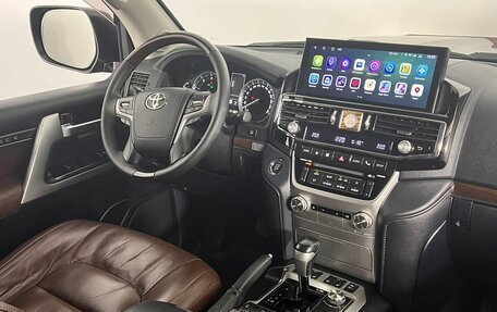 Toyota Land Cruiser 200, 2016 год, 5 800 000 рублей, 15 фотография