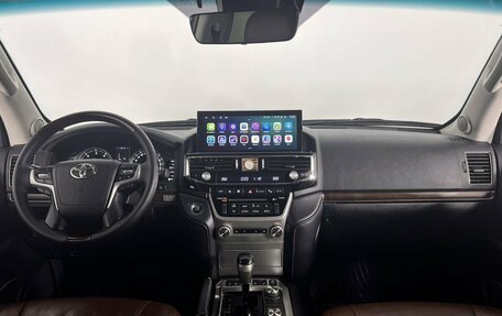 Toyota Land Cruiser 200, 2016 год, 5 800 000 рублей, 16 фотография