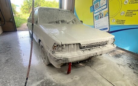 Toyota Carina, 1986 год, 130 000 рублей, 9 фотография