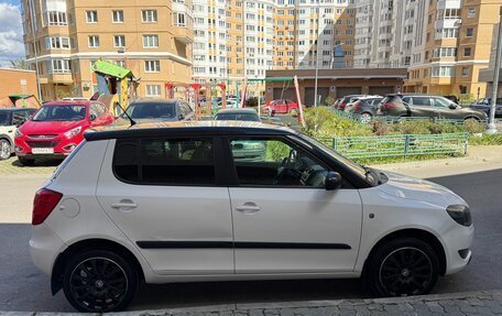 Skoda Fabia II, 2013 год, 1 050 000 рублей, 2 фотография