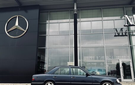 Mercedes-Benz E-Класс, 1994 год, 500 000 рублей, 2 фотография