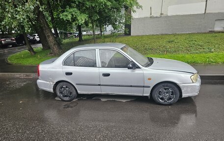 Hyundai Accent II, 2004 год, 170 000 рублей, 3 фотография