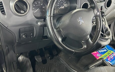 Peugeot Partner II рестайлинг 2, 2010 год, 500 000 рублей, 7 фотография