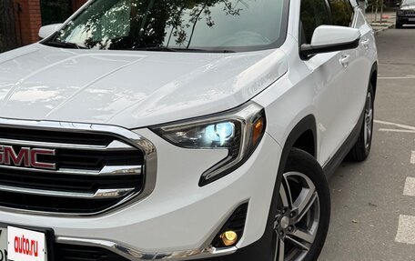 GMC Terrain, 2019 год, 2 300 000 рублей, 3 фотография